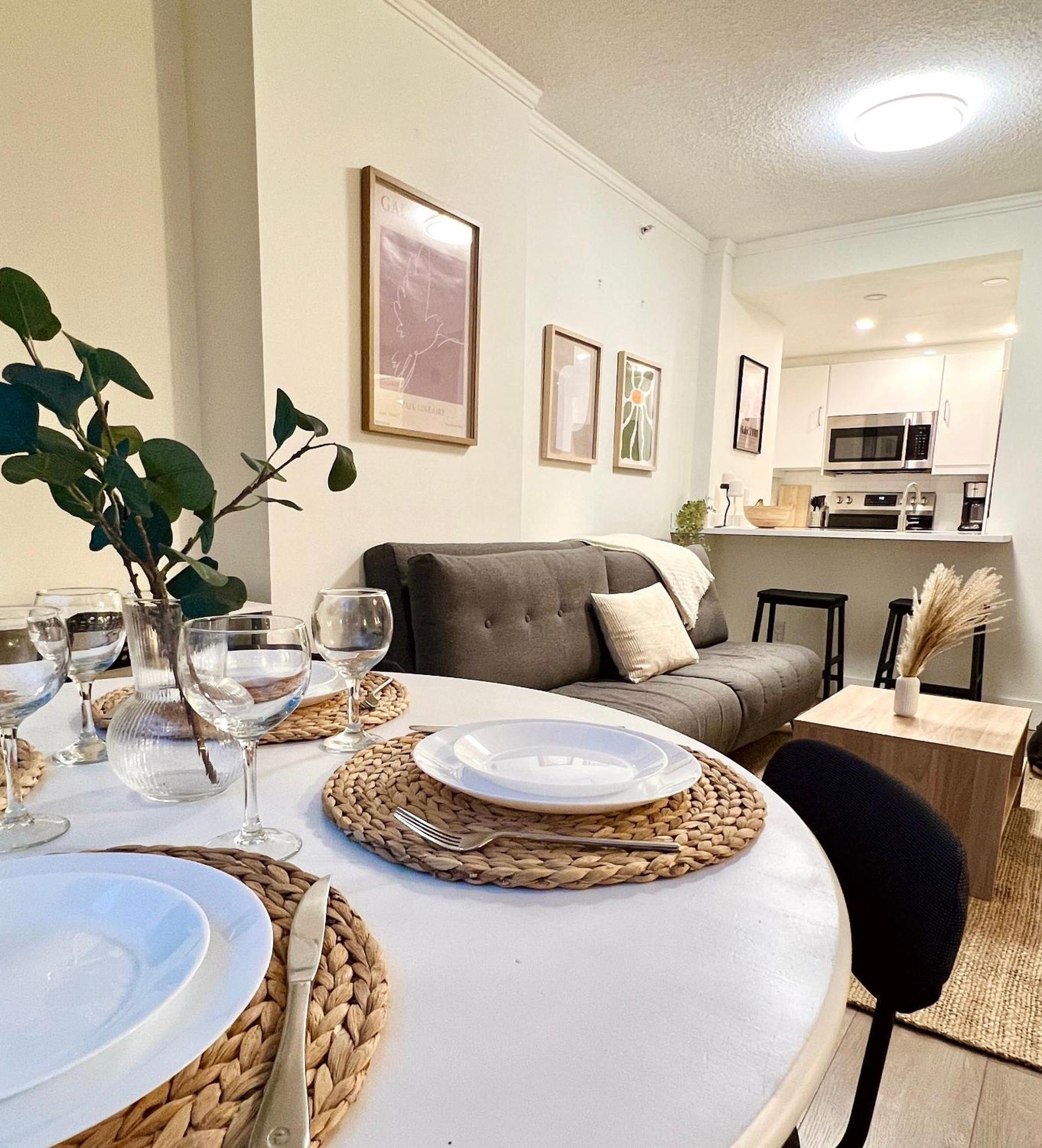 溫哥華Stunning Skyline Views In A Cozy And Stylish Abode公寓 外观 照片